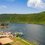 Zatoka Park - I Nad Jeziorem Holiday park