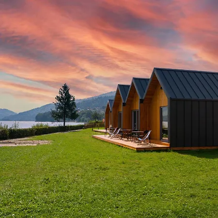 Relaks I Nad Jeziorem