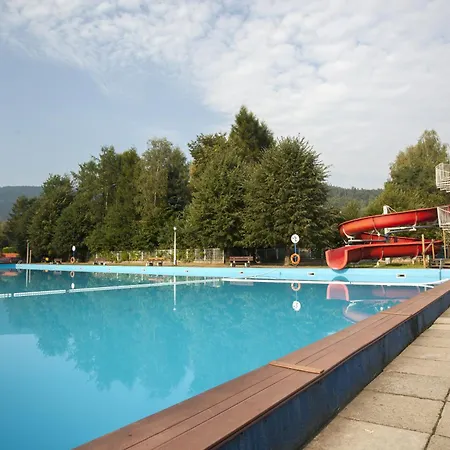 Relaks I Nad Jeziorem Tatil parkı