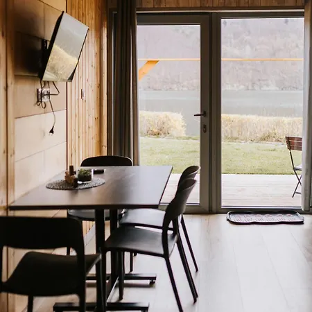 Relaks I Nad Jeziorem Tatil parkı *